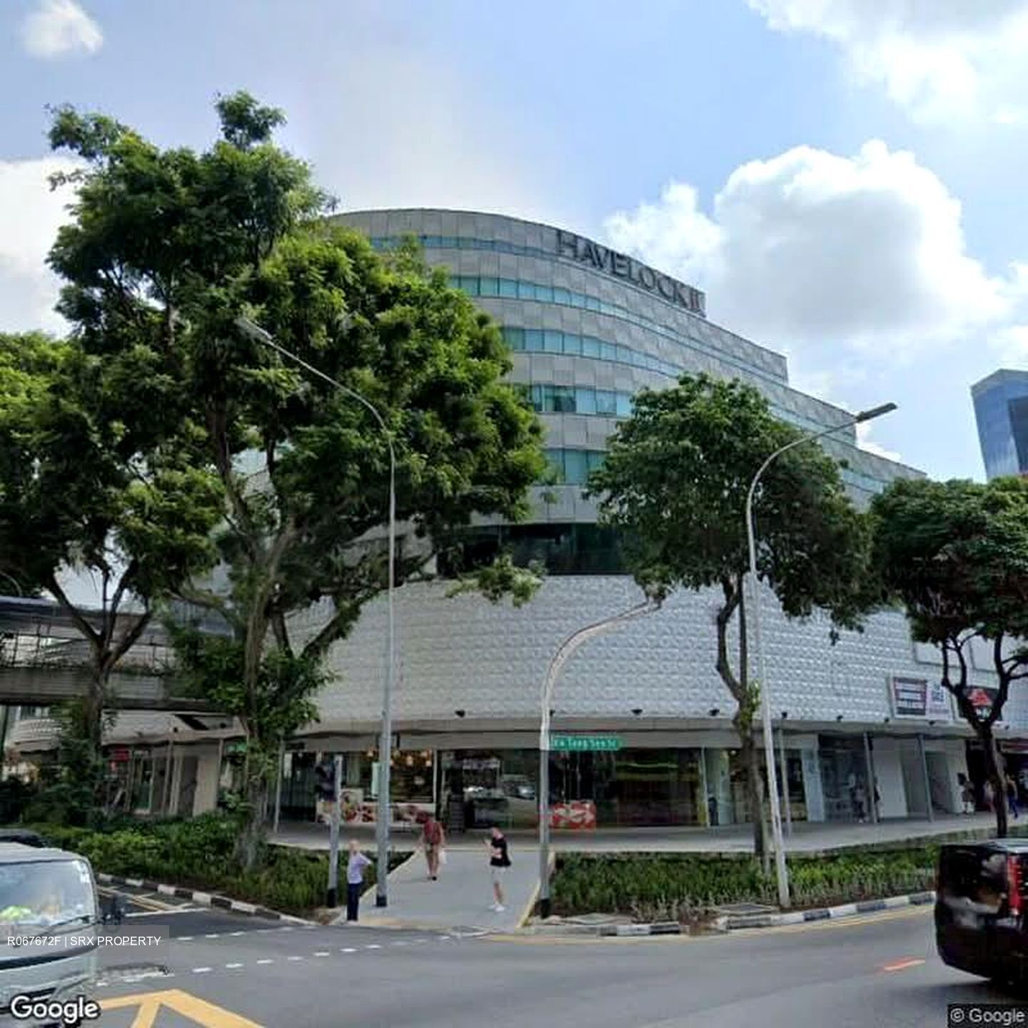 North Canal Road (D1), Retail #576281281